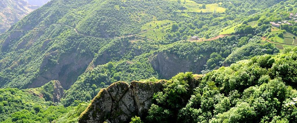 Camping In Tatev Hotel Exterior foto